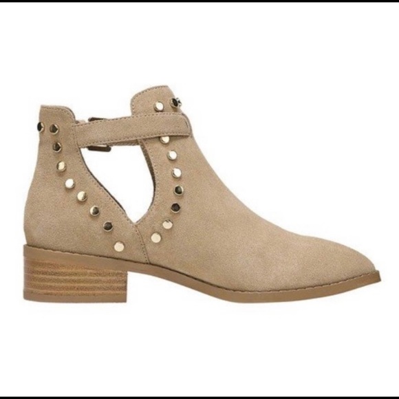 Carlos Santana Shoes - Carlos Santana Blake Tan Cut Out Ankle Boots NWT